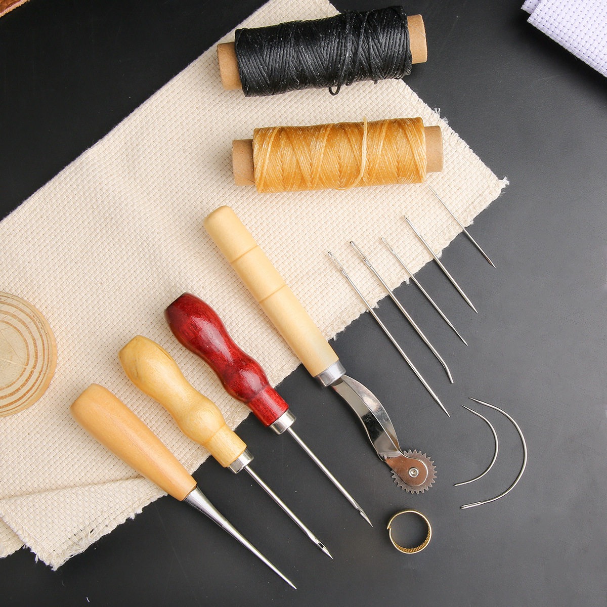 13-częściowy кожаный набор для – обзор и цена Leatherwork Thread